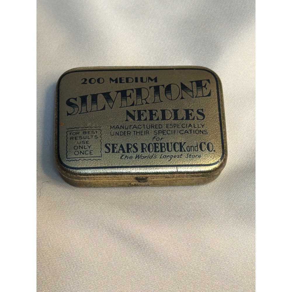 Vintage 1920s Sears Roebuck Silvertone Phonograph Medium Needle Tin with Needles